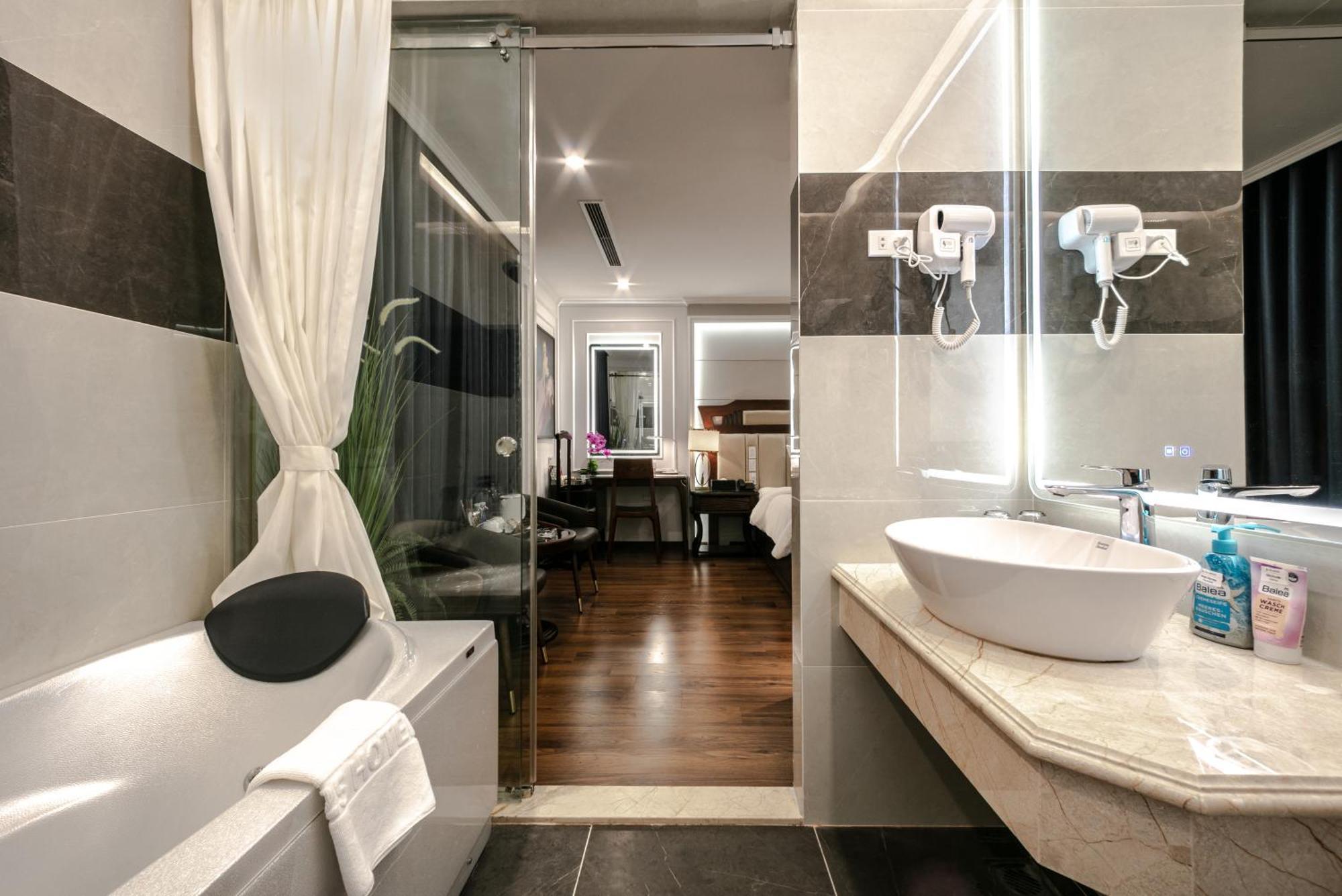 A25 Hotel - 16 Mieu Dam Ханой Экстерьер фото